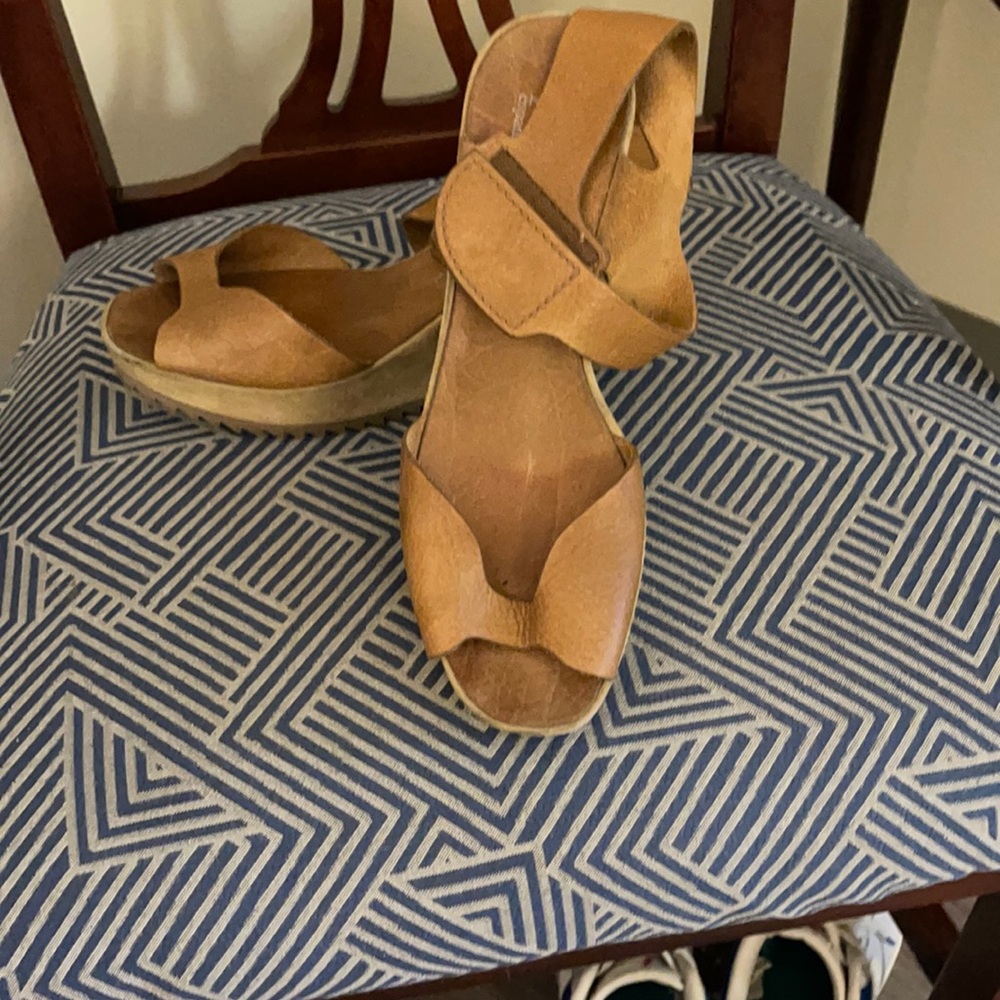 Pedro Garcia wedges